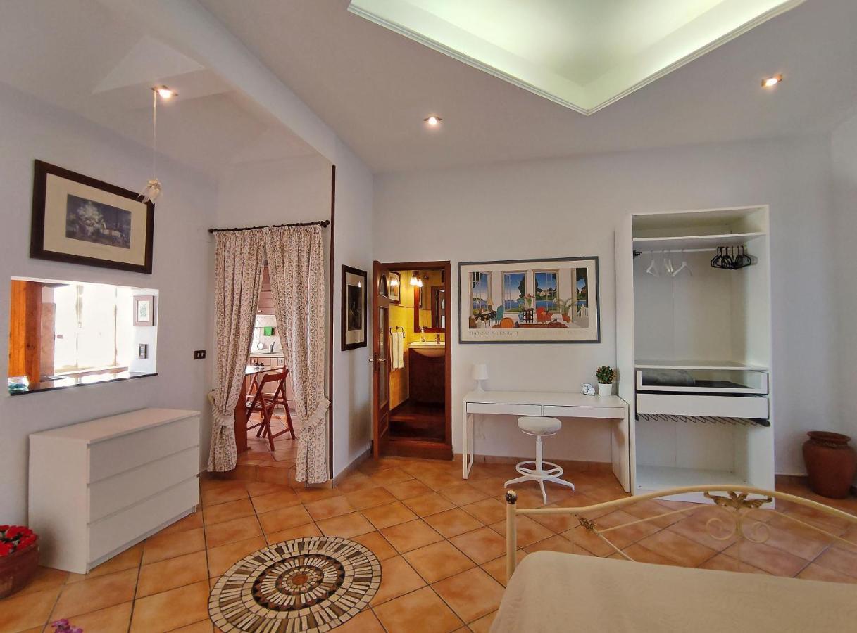 Sole Luna Mare Bed & Breakfast Pozzuoli Exterior photo